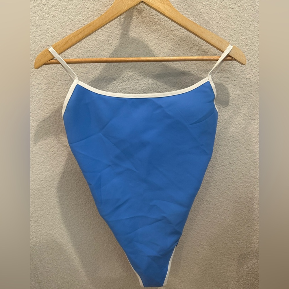 Victoria's Secret Light Blue and White Racerback Sports Bra size Medium